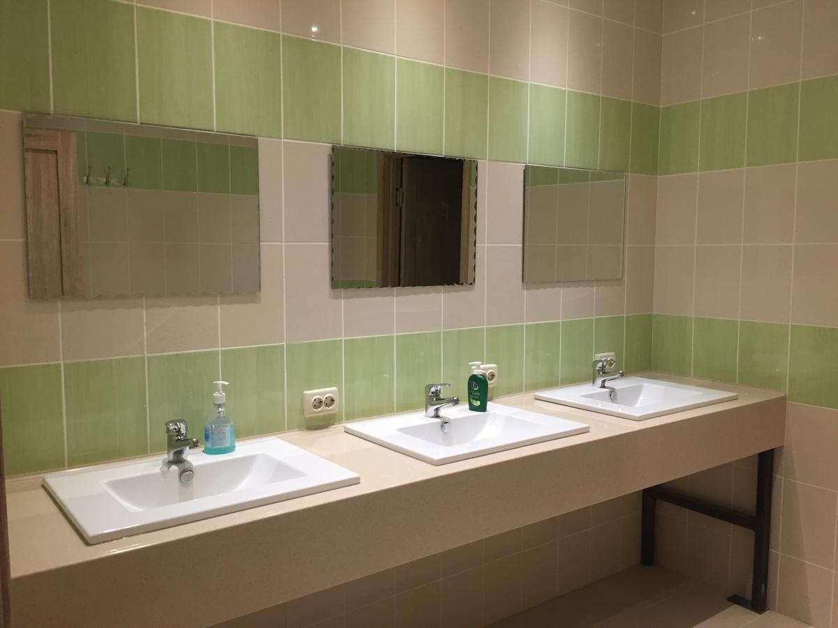 Nicehostel Aqtöbe Ngoại thất bức ảnh