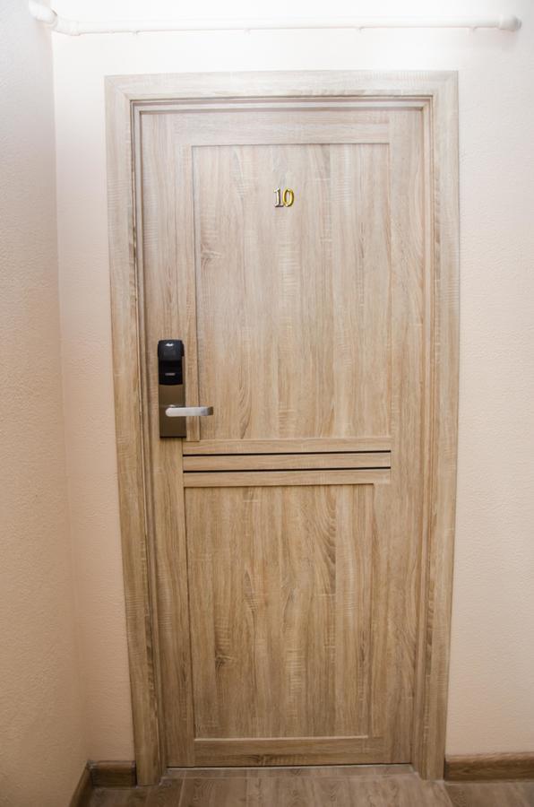 Nicehostel Aqtöbe Ngoại thất bức ảnh